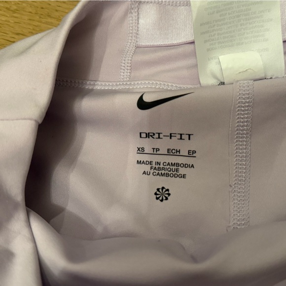 Nike Women’s Light Purple Pleated Tennis or Pickleball or Golf Skirt - Picture 4 of 5